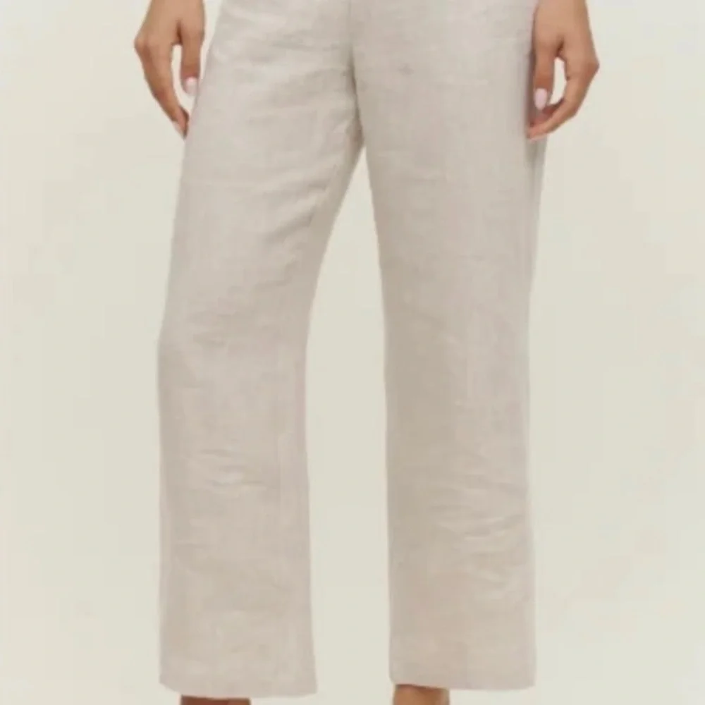 Reformation Scarlett Linen Two Piece Set in Oatmeal